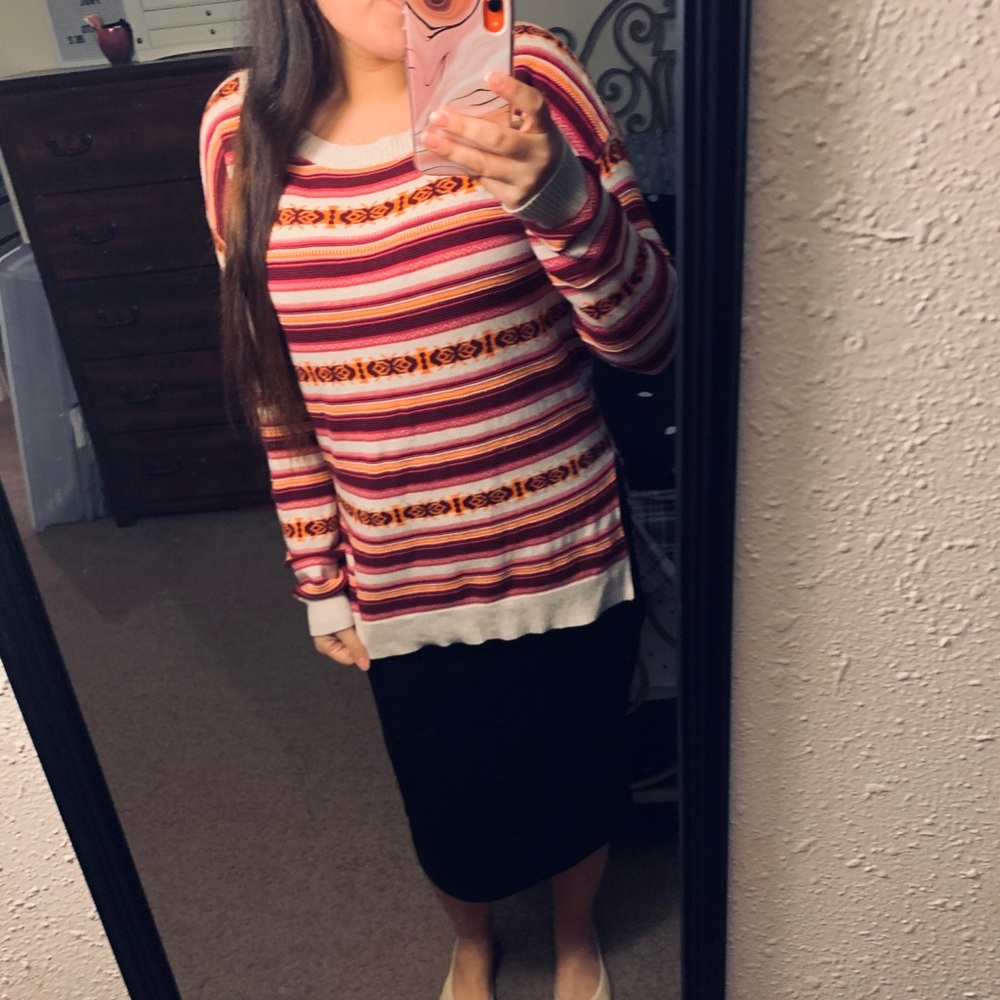Sweatshirt